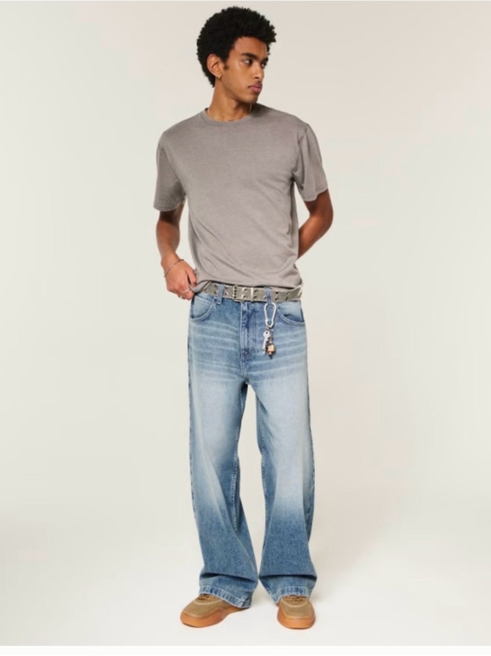 NWT Hollister super baggy stretch jeans size 31/32